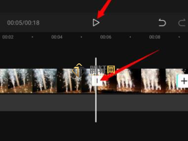 剪映怎么把两个视频合成一个画面？剪映App将两个视频合为一个画面方法详细步骤教程